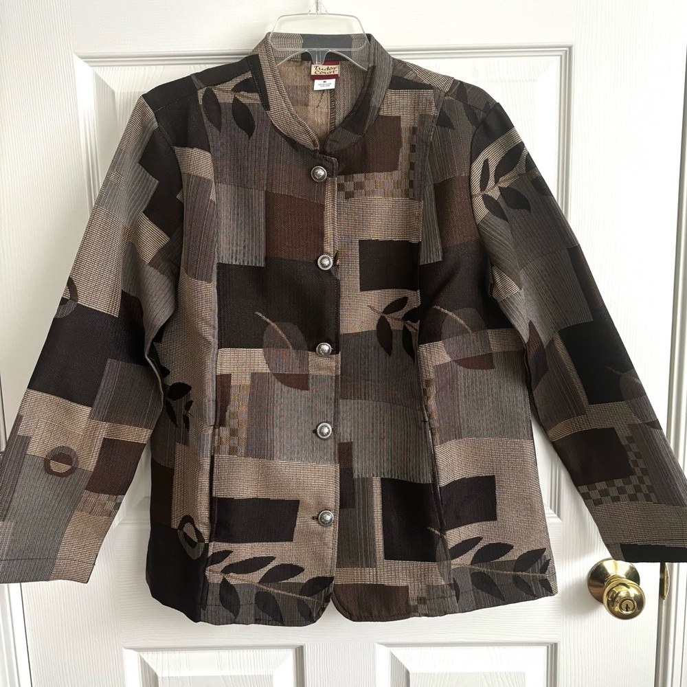NWOT  TUDOR COURT BROWN COLOR BLOCK BUTTON UP BLAZER/ JACKET TWO POCKETS  SZ M
